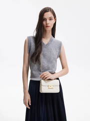 Quilted Push-Lock Chain Shoulder Bag