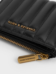 Donna Crinkle-Effect Panelled Top-Zip Wallet