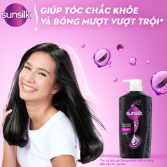 Sunsilk Dầu Gội Óng Mượt Rạng Ngời 900g