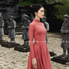 Áo Dài Màu Hồng Đỗ Truyền Thống 4 Tà Chiffon Tay Dài Ôm Eo, Tôn Vóc Dáng Thanh Lịch Cuốn Hút