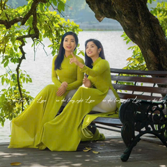Áo Dài Màu Xanh Cốm Truyền Thống 4 Tà Chiffon Tay Dài Ôm Eo, Tôn Vóc Dáng Thanh Lịch Cuốn Hút
