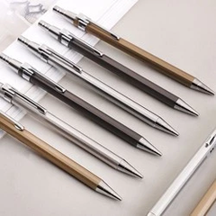 Bút chì kim bấm 0.5mm Eras E501