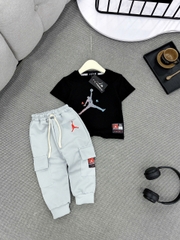 Jordan quần dài 3 màu Khánh Linh T2