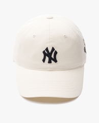 Mũ MLB Gấu - Trắng