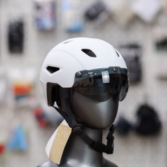 Mũ Bảo Hiểm Trẻ Em Kids Bubble Trắng Nhám Freesize - Gọn Nhẹ, Có Kính Che