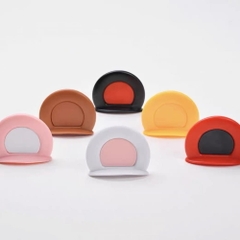 Tai Gấu Nhỏ Dẻo Trang Trí Nón Bảo Hiểm – Dán Keo Silicon