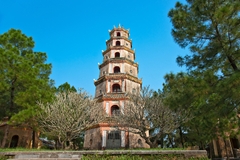 Tour HUẾ - QUẢNG TRỊ - QUẢNG BÌNH - VINH 4 ngày 3 đêm