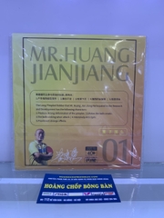 Gai Mr Huang JianJiang - ông đầu chùa 01