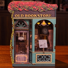 Mô Hình Halom book nook diy Old Book Store