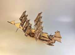 Mô hình Lắp ráp nghệ thuật Halom Mariner – Người Đi Biển Halom