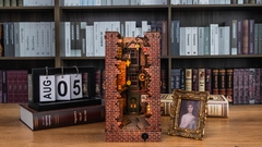 Mô hình Halom Book Nook - Phố Cổ London