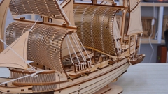 Mô hình Lắp ráp nghệ thuật Halom Mariner – Người Đi Biển Halom