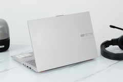 Laptop Asus Vivobook Go 15 E1504FA - NJ776W (R5 7520U, 16GB, 512GB, Full HD, Win11)