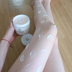 KEM DƯỠNG TRẮNG DA BODY RMON