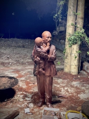 Tượng Bác Hồ & Thiếu Nhi