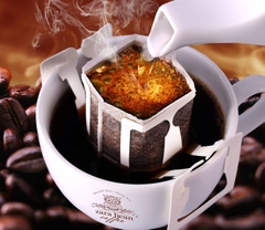 CHOCOLATE ALMOND LATTE