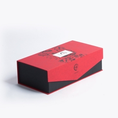TEA BOX GIFT  for those who love to explore flavors – Black Tea, Pineapple Ginseng Tea