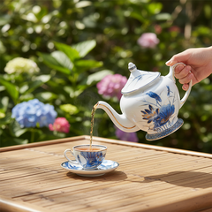 Bộ trà 0.65 L - Hoàng Cung - Sen Vàng