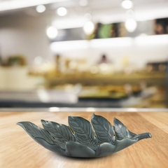 Dĩa trái cây Lá Sake 42.5cm (viền vàng) - Xanh ngọc bích Matte