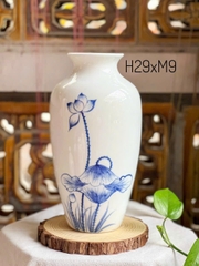 LỌ HOA TRẮNG HỌA TIẾT VẼ TAY