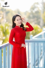 Phối áo dài lụa tơ tằm cùng phụ kiện cao cấp – Bí quyết để quý cô tỏa sáng ngày Tết