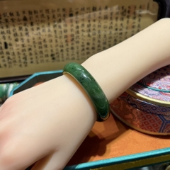 Vòng ngọc bích