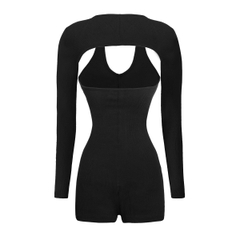 Sisters Jump đùi cổ yếm kèm áo khoác ngoài Oralie