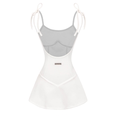 SISTERS Jump váy hai dây hở lưng Kyuin