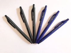 Bút bi tam giác 0.7mm mực Xanh Eras E176