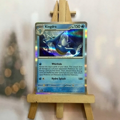 Thẻ hình Pokemon Kingdra 032/182 - Lá bài lẻ Paradox Rift Holo Rare Reverse Holo tiếng Anh chính hãng