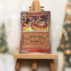 Thẻ hình Pokemon Flareon 136/165 - Lá bài Scarlet & Violet 151 Rare Reverse Holo tiếng Anh chính hãng