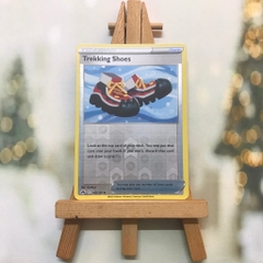 Thẻ hình Pokemon Trekking Shoes 145/159 - Lá bài Sword & Shield: Crown Zenith Uncommon tiếng Anh chính hãng