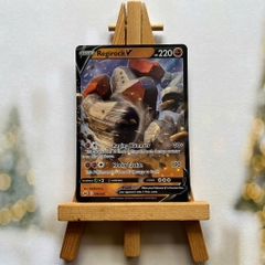 Thẻ hình Pokemon Regirock V 104/202 - Lá bài lẻ Sword & Shield Base Set Ultra Rare tiếng Anh chính hãng