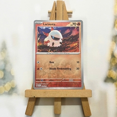 Thẻ hình Pokemon Larvesta 024/191 - Lá bài lẻ Surging Sparks Common Reverse Holo tiếng Anh chính hãng