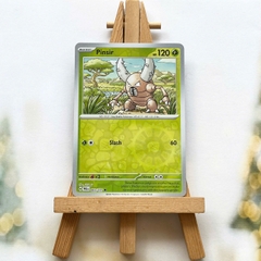 Thẻ hình Pokemon Pinsir 003/131 - Lá bài lẻ Prismatic Evolutions Common Reverse Holo tiếng Anh chính hãng