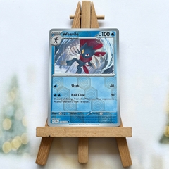 Thẻ hình Pokemon Weavile 014/064 - Lá bài Scarlet & Violet Shrouded Fable Uncommon Reverse Holo tiếng Anh chính hãng