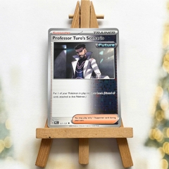 Thẻ hình Pokemon Professor Turo's Scenario 121/131 - Lá bài lẻ Prismatic Evolutions Uncommon Reverse Holo tiếng Anh chính hãng