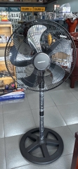 Quạt đứng BCN B5 NKF1860K (Đen)