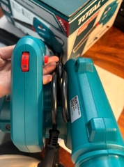 Máy thổi bụi 650W Total TB6036