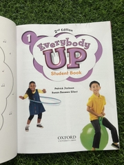 Sách tiếng anh trẻ em Everybody Up ( Oxford University Press )