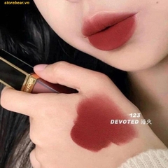 Son Kem Tom Ford Liquid Lip Luxe Matte 123 Devoted – Màu Đỏ Nâu