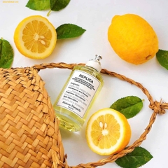 Nước Hoa 𝙍𝙚𝙥𝙡𝙞𝙘𝙖 𝙐𝙣𝙙𝙚𝙧 𝙏𝙝𝙚 𝙇𝙚𝙢𝙤𝙣 𝙏𝙧𝙚𝙚𝙨