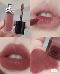 Son kem Dior Forever Liquid 300 màu nâu đất