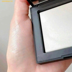 Phấn Bắt Sáng NARS Light Reflecting Setting Powder Pressed Translucent Crystal