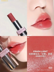 Son PRADA LIGHT Monochrome Lipcolor Balm (Refillable) U020 Rosso Đỏ Hồng