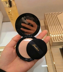 Phấn Phủ Nén GUERLAIN 𝑳𝒆𝒔 𝑽𝒐𝒊𝒍𝒆𝒕𝒕𝒆𝒔 𝑻𝒓𝒂𝒏𝒔𝒍𝒖𝒄𝒆𝒏𝒕 𝑪𝒐𝒎𝒑𝒂𝒄𝒕 𝑷𝒐𝒘𝒅𝒆𝒓 - TONE FAIR