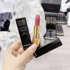Son Chanel Rouge Allure Velvet Lipstick 63 𝐔𝐥𝐭𝐢𝐦𝐚𝐭𝐞 Esanciel de 𝐌𝐚̀𝐮 𝐇𝐨̂̀𝐧𝐠 𝐊𝐡𝐨̂