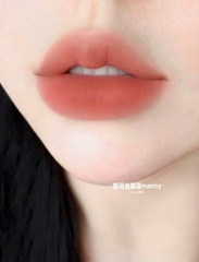 Son YSL Lovenude Lip Blusher #03 Taupe Flirt