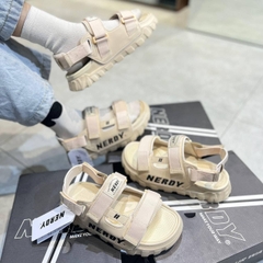 GIÀY SANDAL NERDY