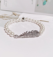 SWAROVSKI Nice bracelet (Magnetic closure, Feather, White, Rhodium) - Vòng/lắc tay ngọc trai pha lê, lông vũ - SWAROVSKI - JEWELRY